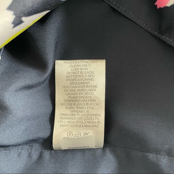 NWOT! Tibi Navy Gothic Floral Shift‎ Dress with Blouson Sleeves Size 2 - Picture 13 of 13